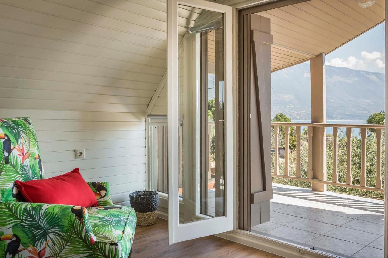 Ploes Luxury Cottages Pesádha エクステリア 写真
