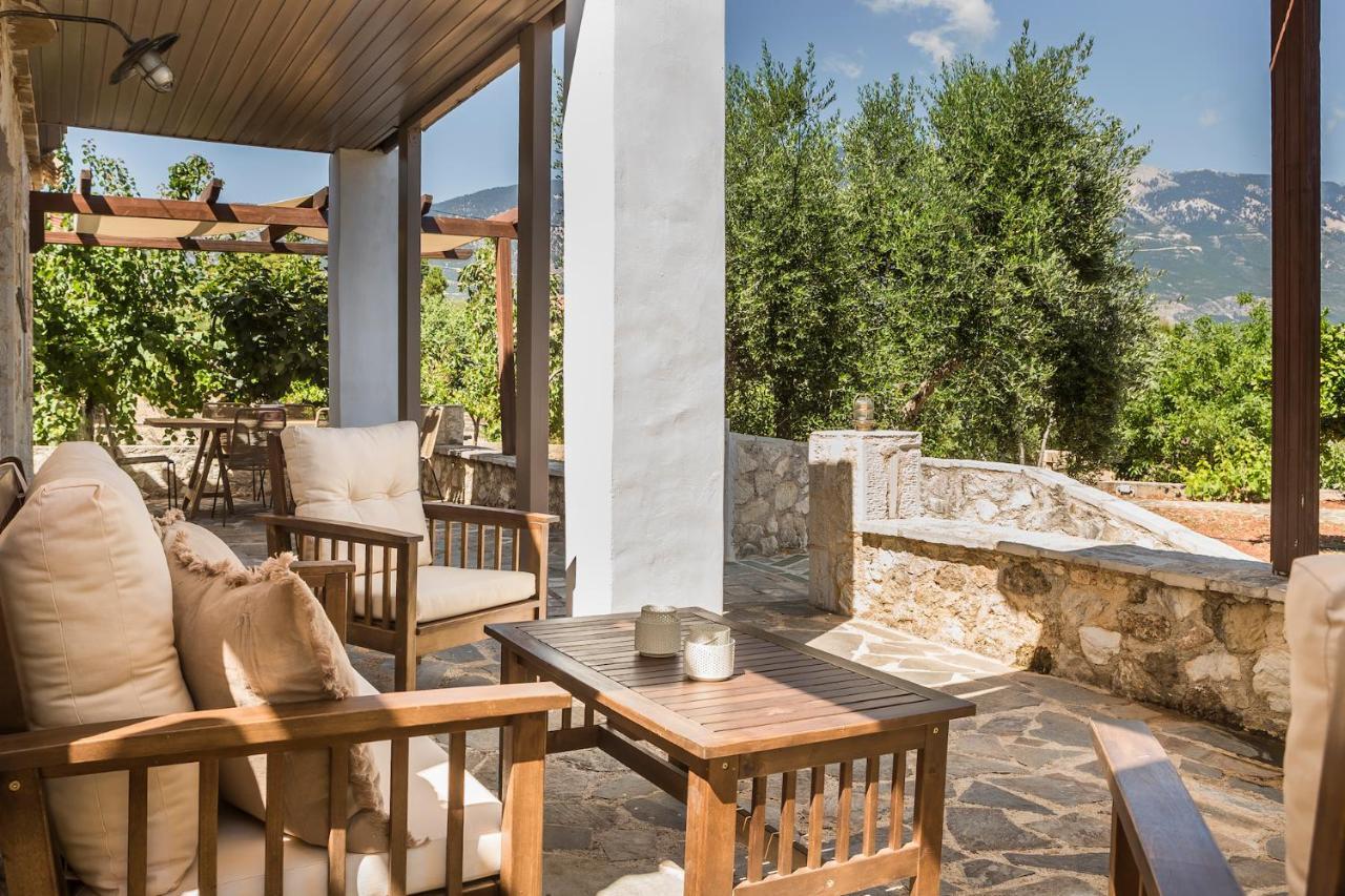 Ploes Luxury Cottages Pesádha エクステリア 写真